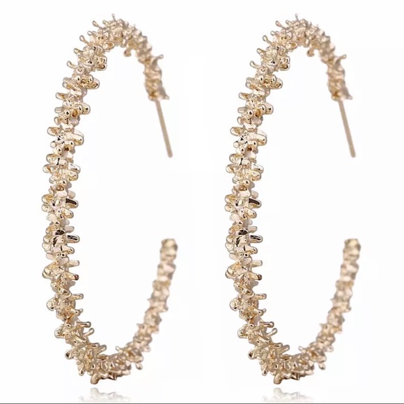 Gold Tone Geometric Flower Hoop Earrings - Picture 2 of 5